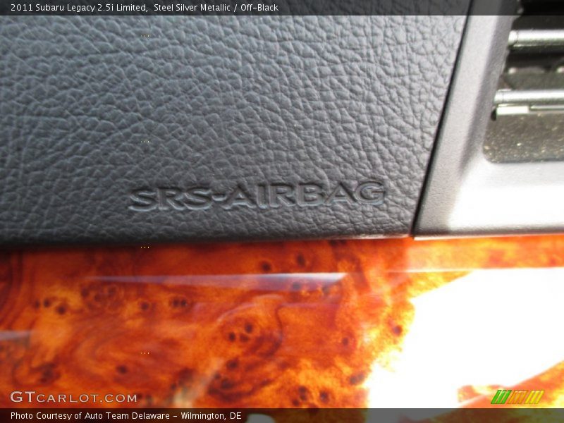 Steel Silver Metallic / Off-Black 2011 Subaru Legacy 2.5i Limited