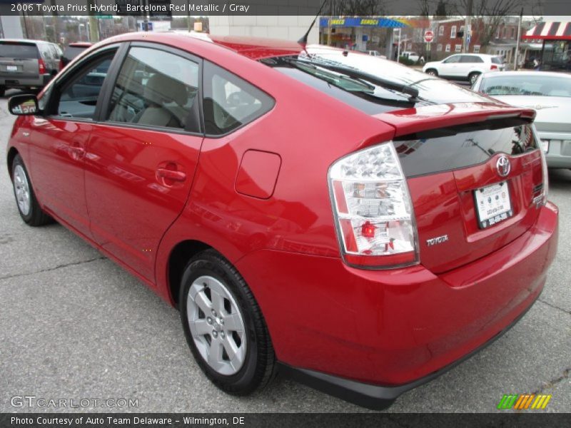 Barcelona Red Metallic / Gray 2006 Toyota Prius Hybrid