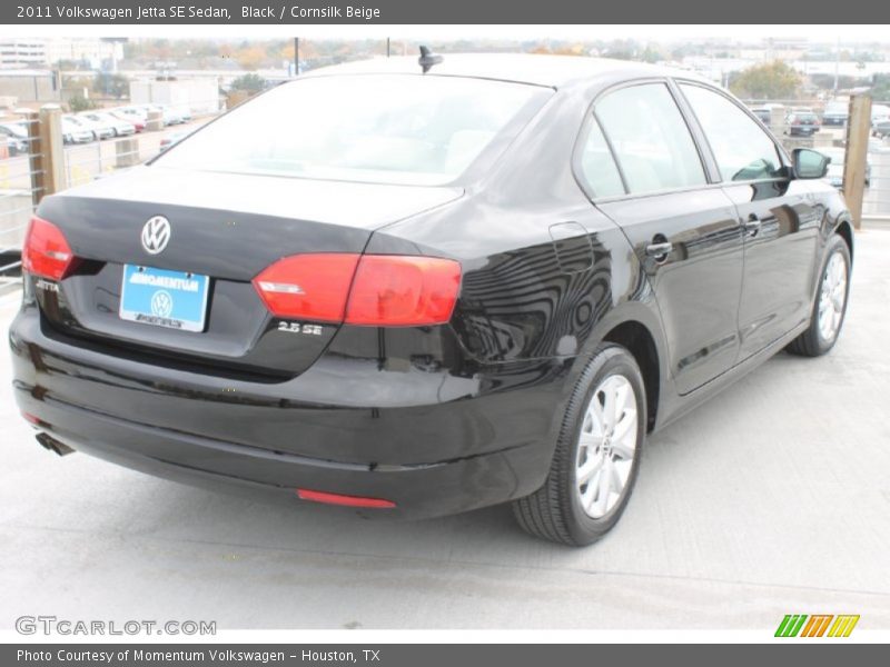 Black / Cornsilk Beige 2011 Volkswagen Jetta SE Sedan