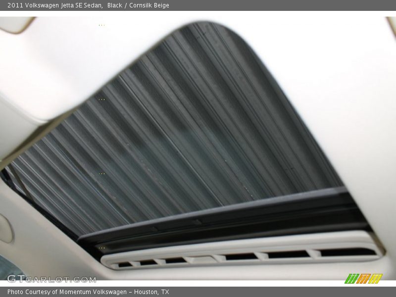 Black / Cornsilk Beige 2011 Volkswagen Jetta SE Sedan
