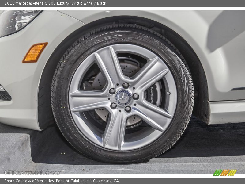 Arctic White / Black 2011 Mercedes-Benz C 300 Luxury
