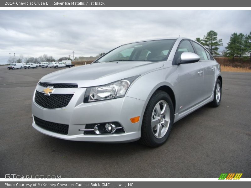 Silver Ice Metallic / Jet Black 2014 Chevrolet Cruze LT