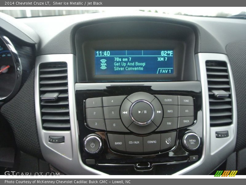 Silver Ice Metallic / Jet Black 2014 Chevrolet Cruze LT