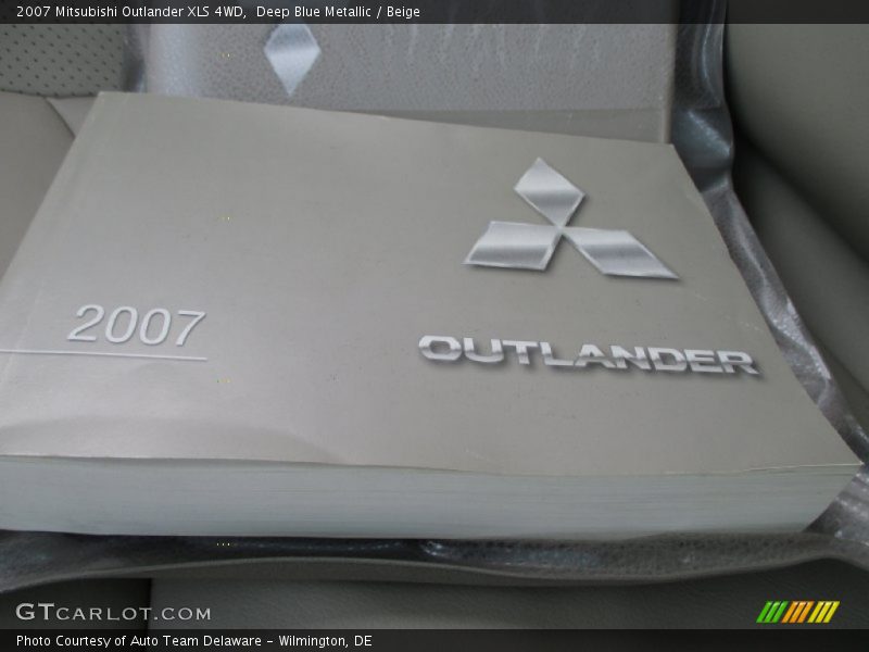 Deep Blue Metallic / Beige 2007 Mitsubishi Outlander XLS 4WD
