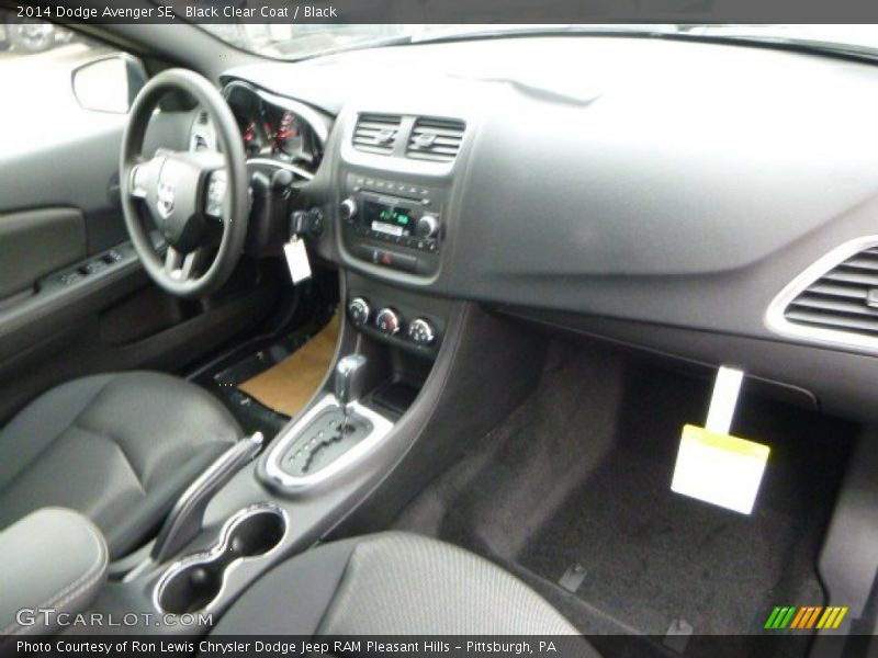Black Clear Coat / Black 2014 Dodge Avenger SE