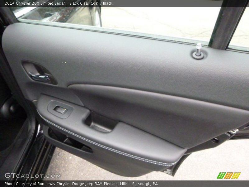 Black Clear Coat / Black 2014 Chrysler 200 Limited Sedan