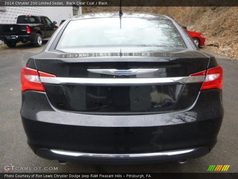 Black Clear Coat / Black 2014 Chrysler 200 Limited Sedan