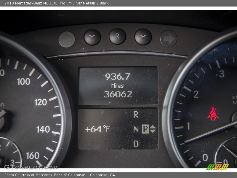 Iridium Silver Metallic / Black 2010 Mercedes-Benz ML 350