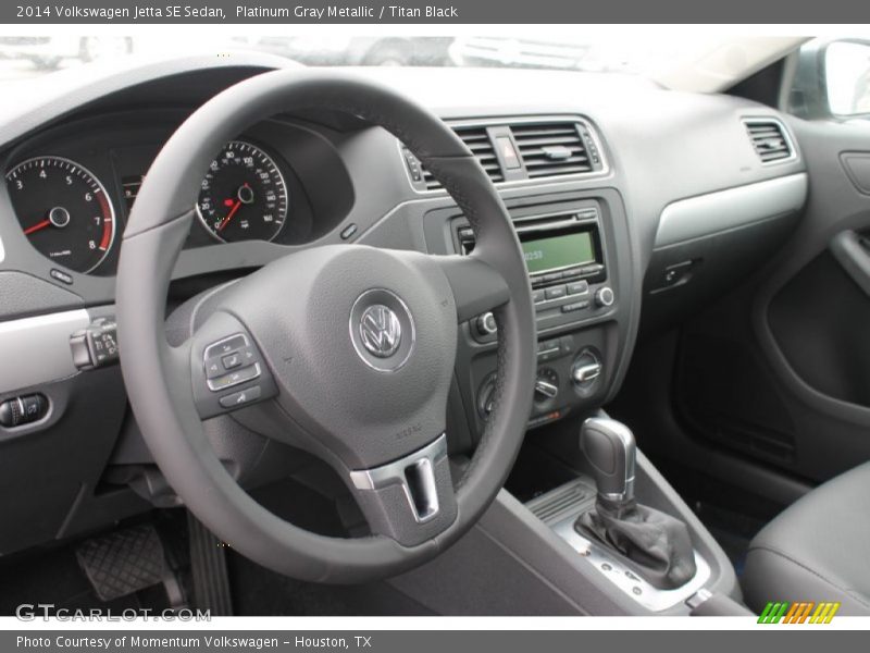 Platinum Gray Metallic / Titan Black 2014 Volkswagen Jetta SE Sedan