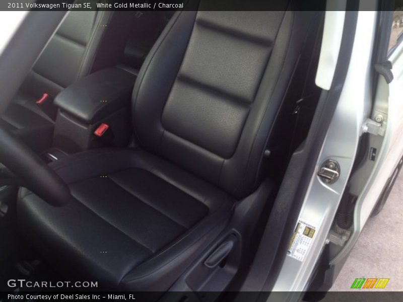 White Gold Metallic / Charcoal 2011 Volkswagen Tiguan SE