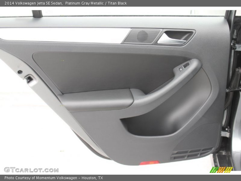 Platinum Gray Metallic / Titan Black 2014 Volkswagen Jetta SE Sedan