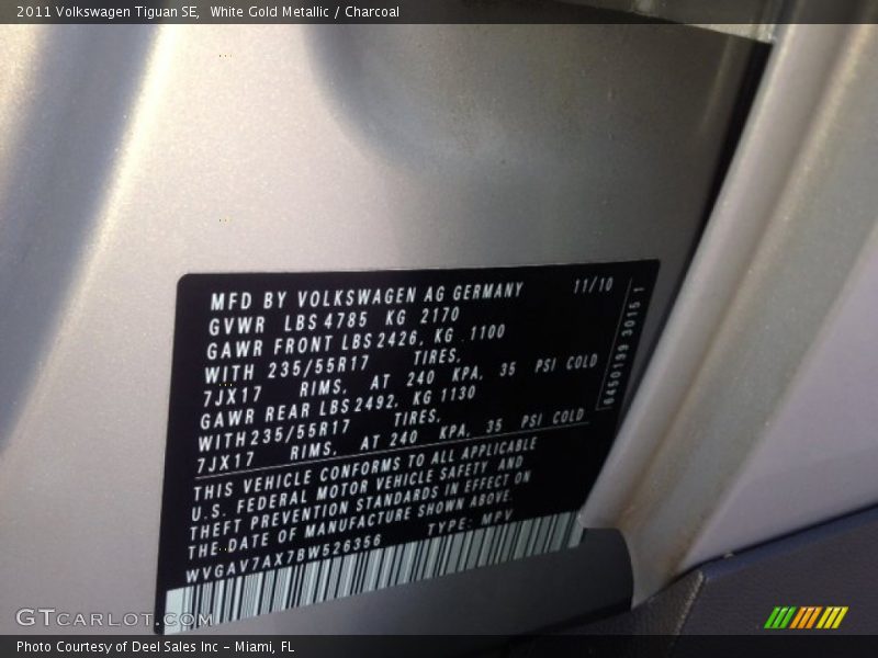 White Gold Metallic / Charcoal 2011 Volkswagen Tiguan SE