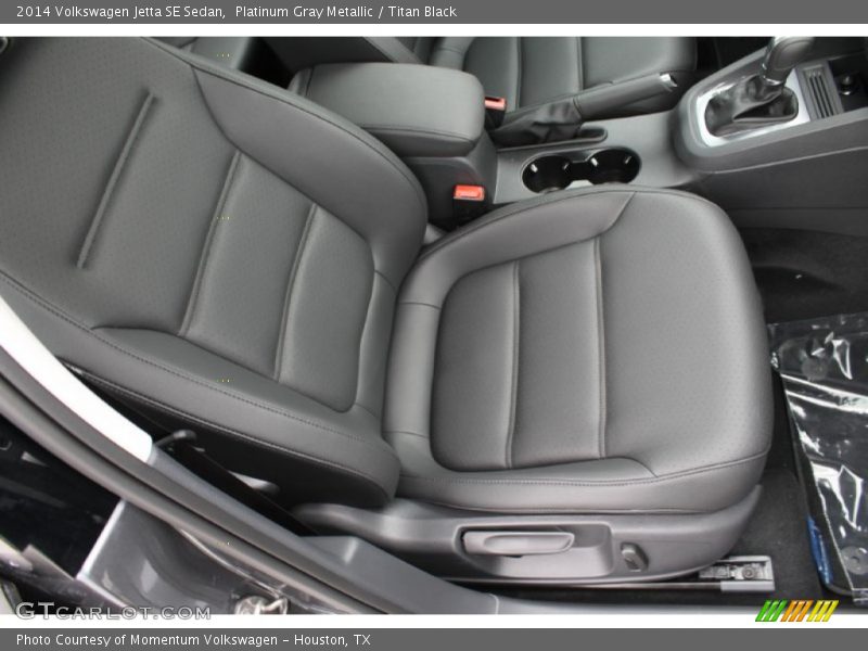 Platinum Gray Metallic / Titan Black 2014 Volkswagen Jetta SE Sedan