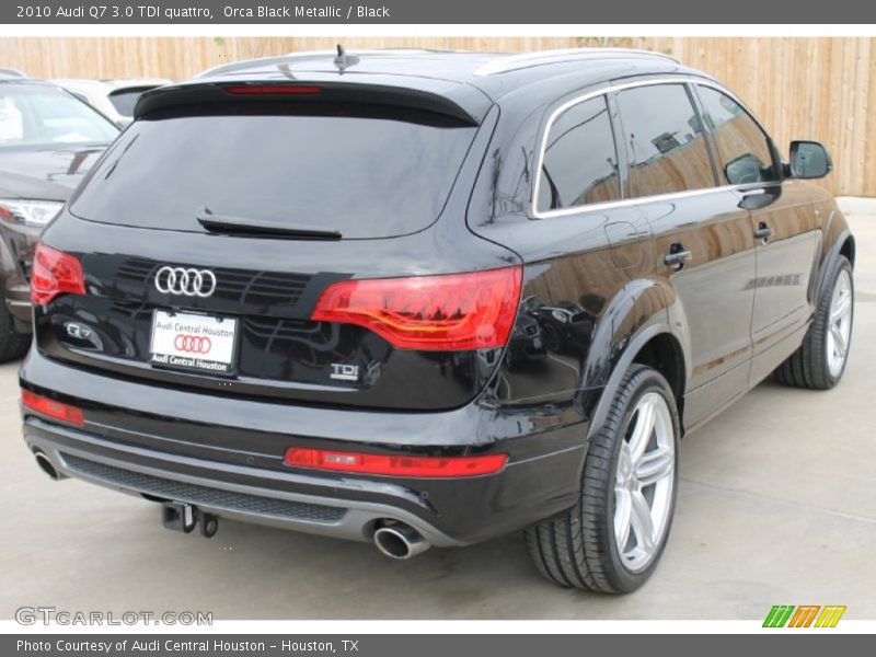 Orca Black Metallic / Black 2010 Audi Q7 3.0 TDI quattro