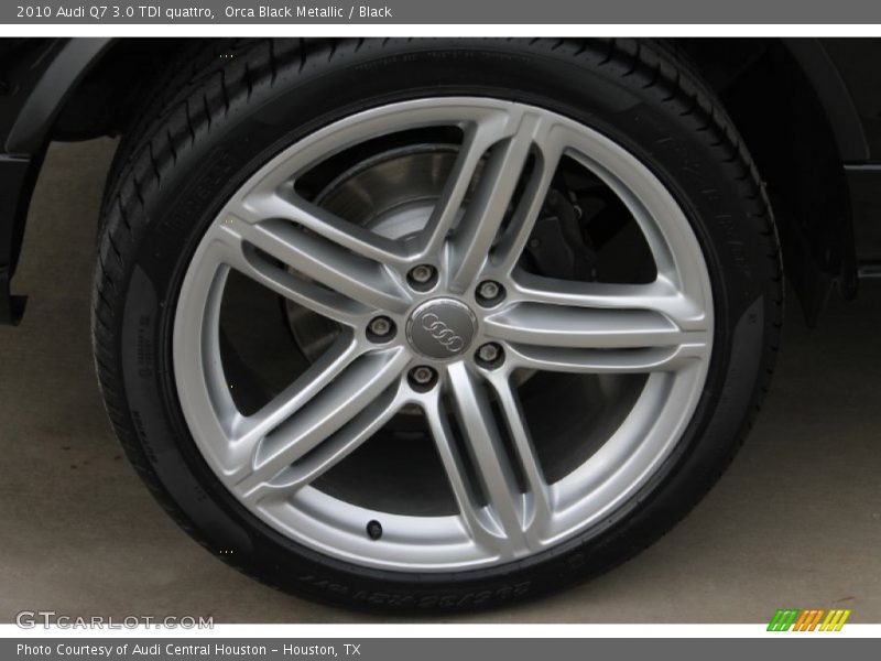 Orca Black Metallic / Black 2010 Audi Q7 3.0 TDI quattro