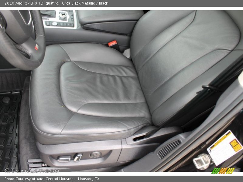 Orca Black Metallic / Black 2010 Audi Q7 3.0 TDI quattro