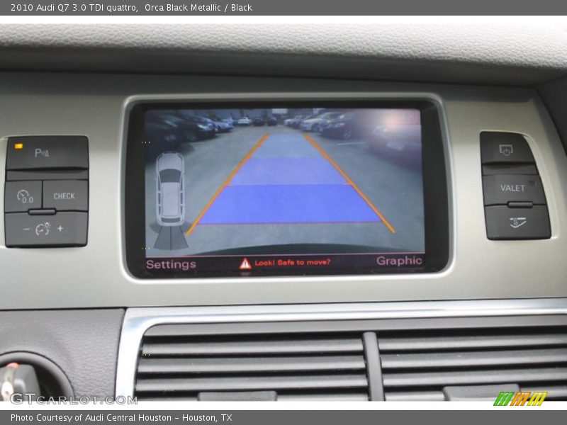 Orca Black Metallic / Black 2010 Audi Q7 3.0 TDI quattro