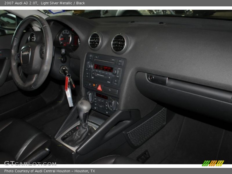 Light Silver Metallic / Black 2007 Audi A3 2.0T