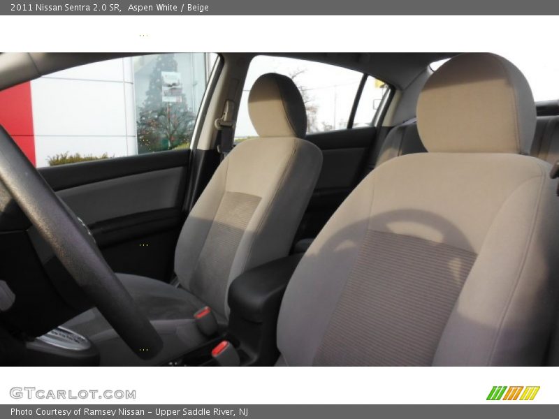 Aspen White / Beige 2011 Nissan Sentra 2.0 SR