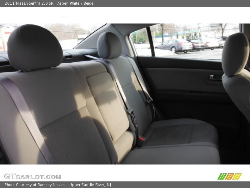 Aspen White / Beige 2011 Nissan Sentra 2.0 SR