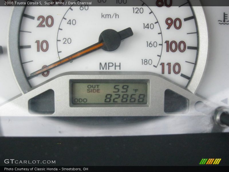 Super White / Dark Charcoal 2008 Toyota Corolla S