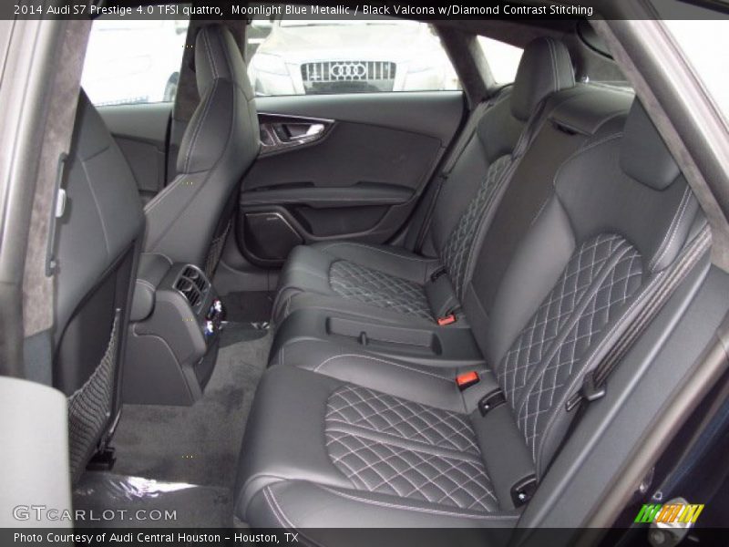 Rear Seat of 2014 S7 Prestige 4.0 TFSI quattro