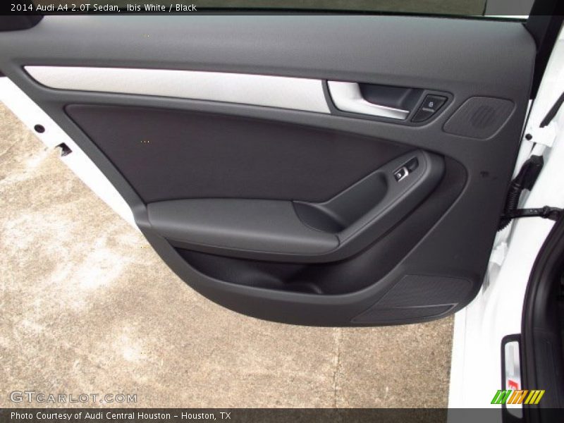 Ibis White / Black 2014 Audi A4 2.0T Sedan