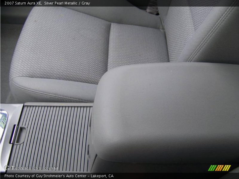 Silver Pearl Metallic / Gray 2007 Saturn Aura XE