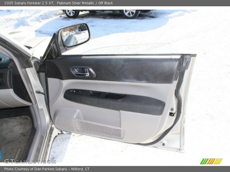 Platinum Silver Metallic / Off Black 2005 Subaru Forester 2.5 XT