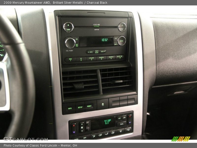 Controls of 2009 Mountaineer AWD