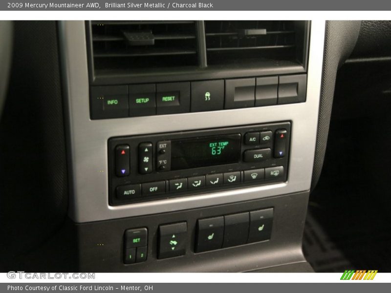Controls of 2009 Mountaineer AWD