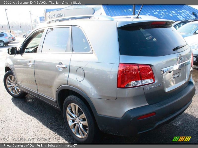 Titanium Silver / Black 2011 Kia Sorento EX V6 AWD