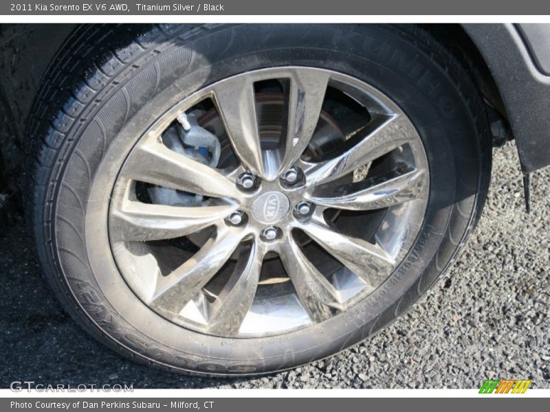 Titanium Silver / Black 2011 Kia Sorento EX V6 AWD