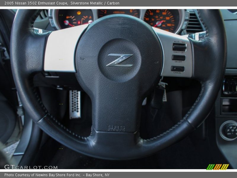 Silverstone Metallic / Carbon 2005 Nissan 350Z Enthusiast Coupe