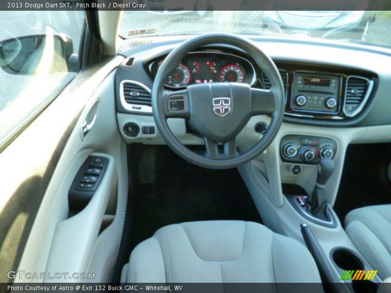 Pitch Black / Diesel Gray 2013 Dodge Dart SXT