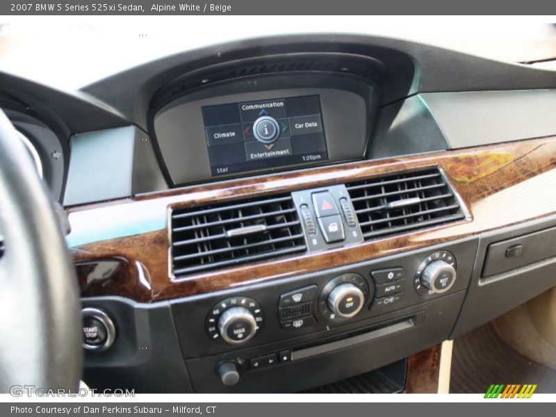 Alpine White / Beige 2007 BMW 5 Series 525xi Sedan
