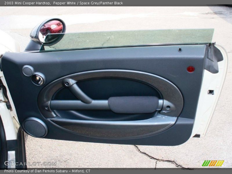 Pepper White / Space Grey/Panther Black 2003 Mini Cooper Hardtop