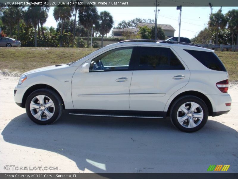 Arctic White / Cashmere 2009 Mercedes-Benz ML 320 BlueTec 4Matic