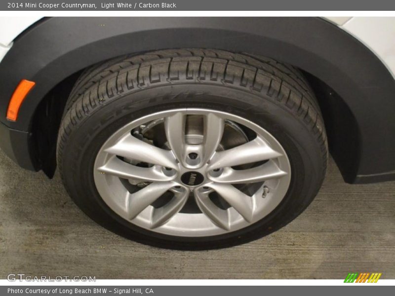 Light White / Carbon Black 2014 Mini Cooper Countryman