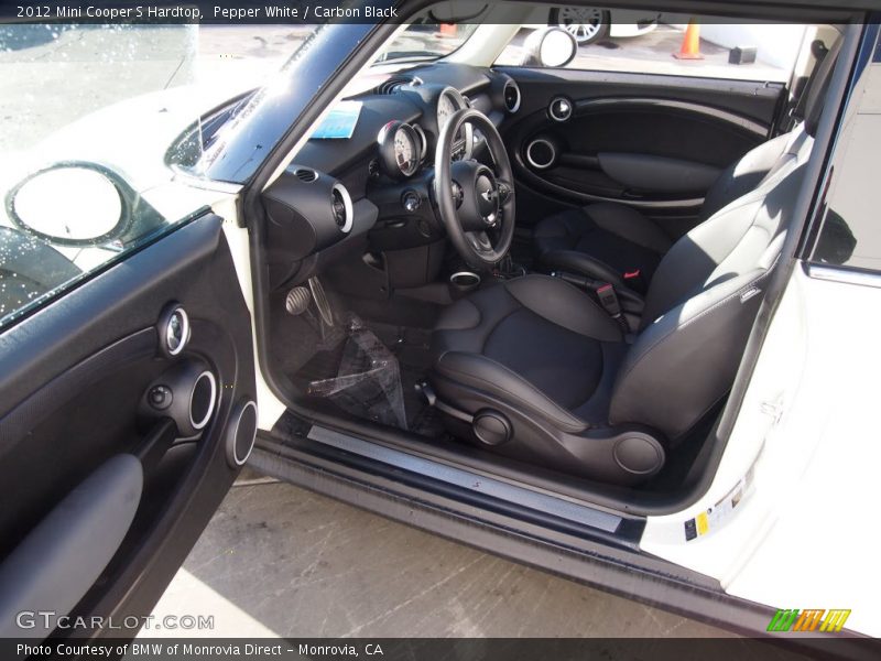 Pepper White / Carbon Black 2012 Mini Cooper S Hardtop