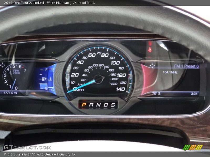 White Platinum / Charcoal Black 2014 Ford Taurus Limited