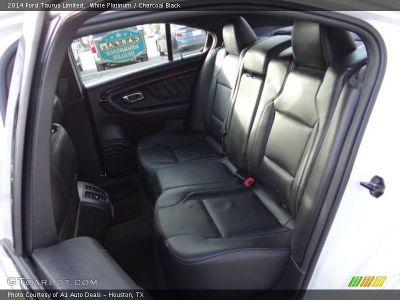 White Platinum / Charcoal Black 2014 Ford Taurus Limited