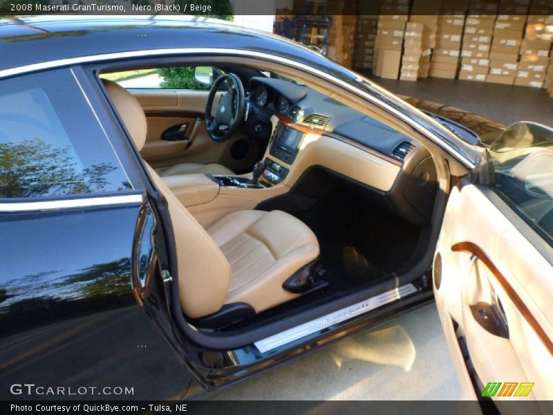 Nero (Black) / Beige 2008 Maserati GranTurismo