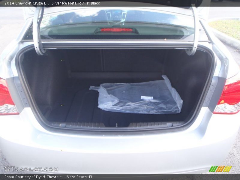 Silver Ice Metallic / Jet Black 2014 Chevrolet Cruze LT