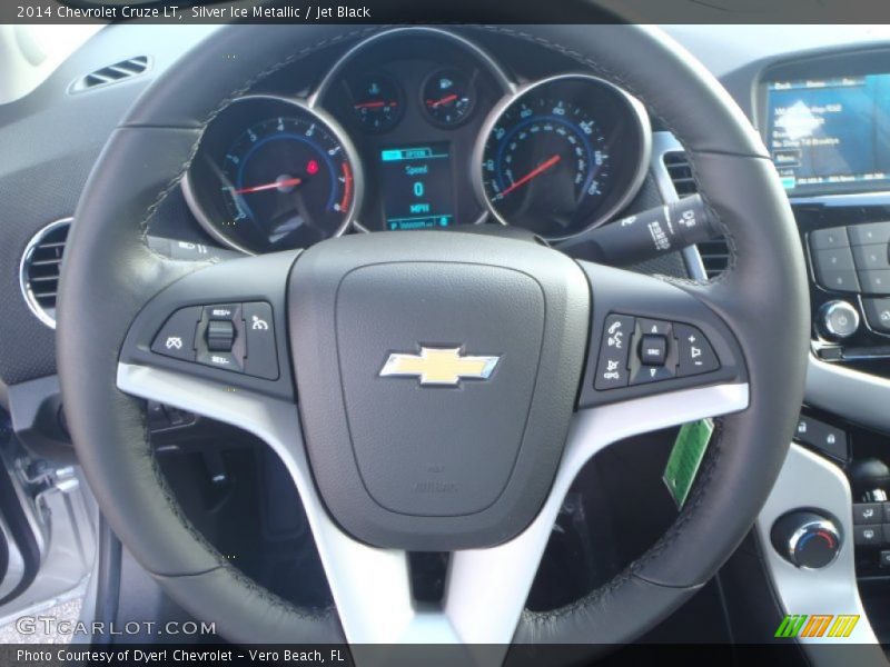 Silver Ice Metallic / Jet Black 2014 Chevrolet Cruze LT