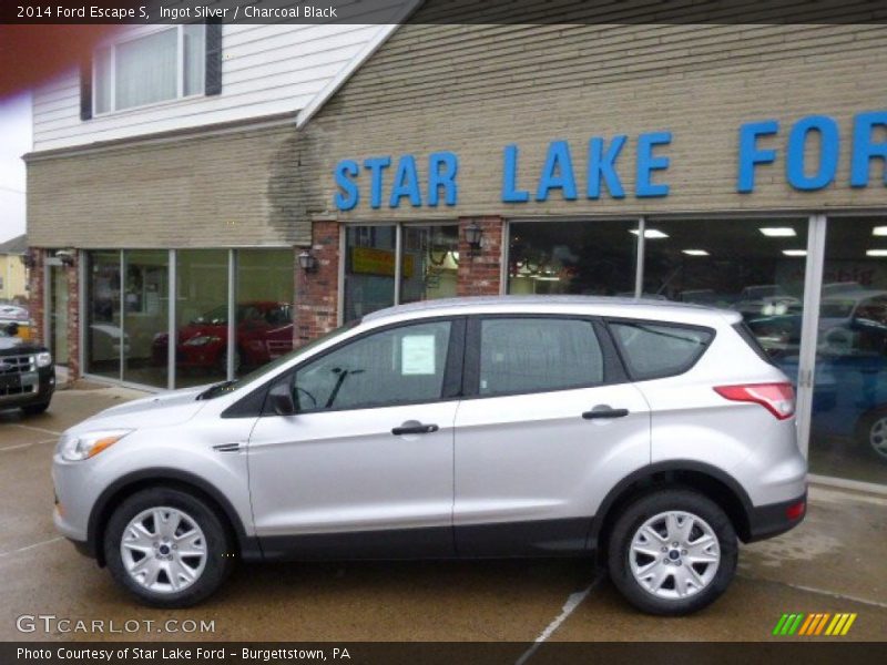 Ingot Silver / Charcoal Black 2014 Ford Escape S