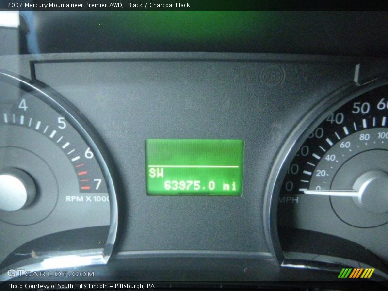 Black / Charcoal Black 2007 Mercury Mountaineer Premier AWD