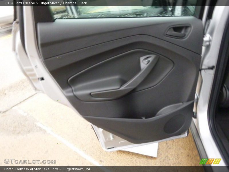 Ingot Silver / Charcoal Black 2014 Ford Escape S