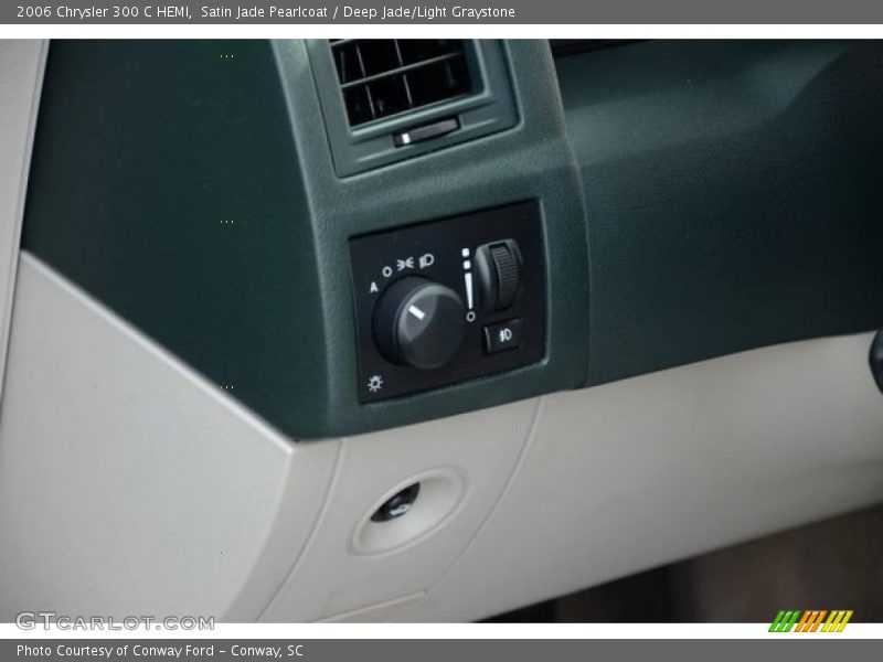 Satin Jade Pearlcoat / Deep Jade/Light Graystone 2006 Chrysler 300 C HEMI