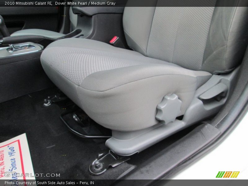 Dover White Pearl / Medium Gray 2010 Mitsubishi Galant FE